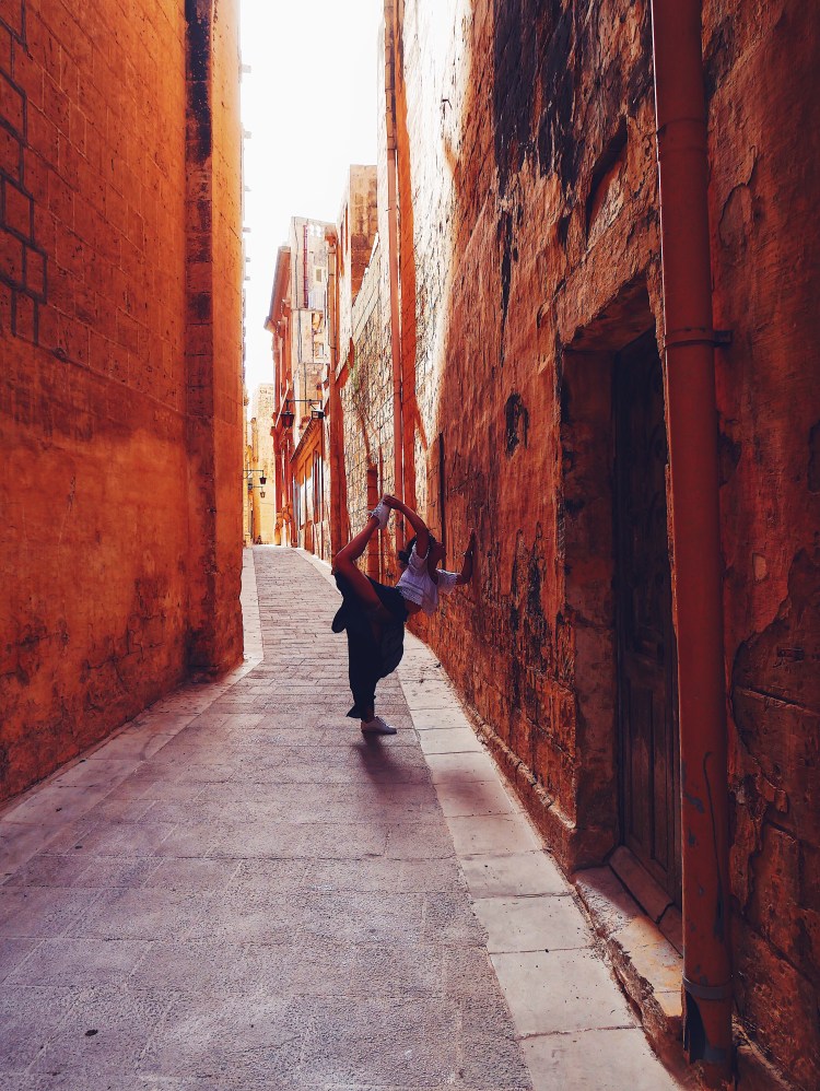 a657a988-c9eb-4eff-bcf0-e54a53bbf626